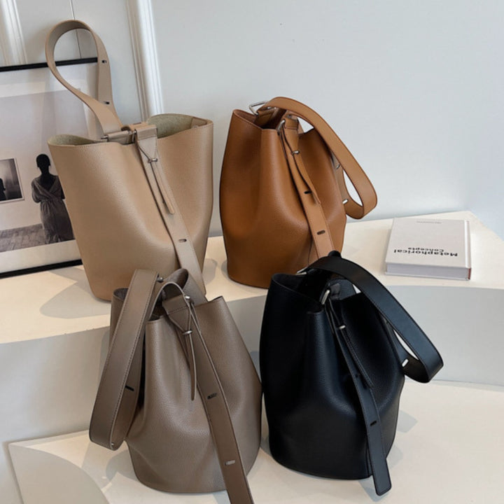 Celia | Borsa