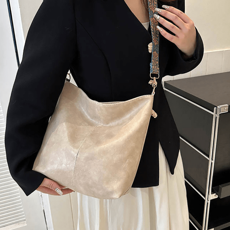 Yacintha | Borsa